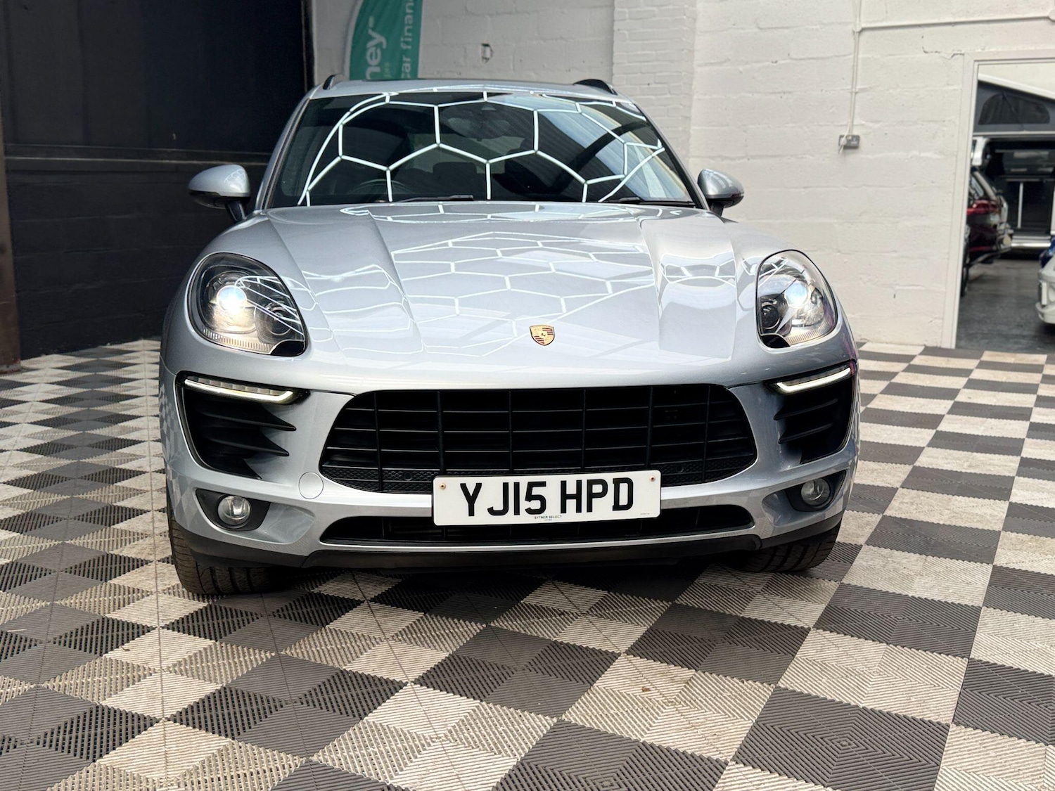 Used Porsche Macan for sale - 77611989: Photo 5
