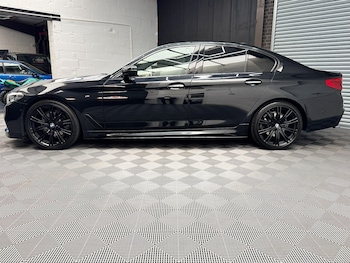 Used BMW 5 Series 2017 for sale - 79393814: Photo