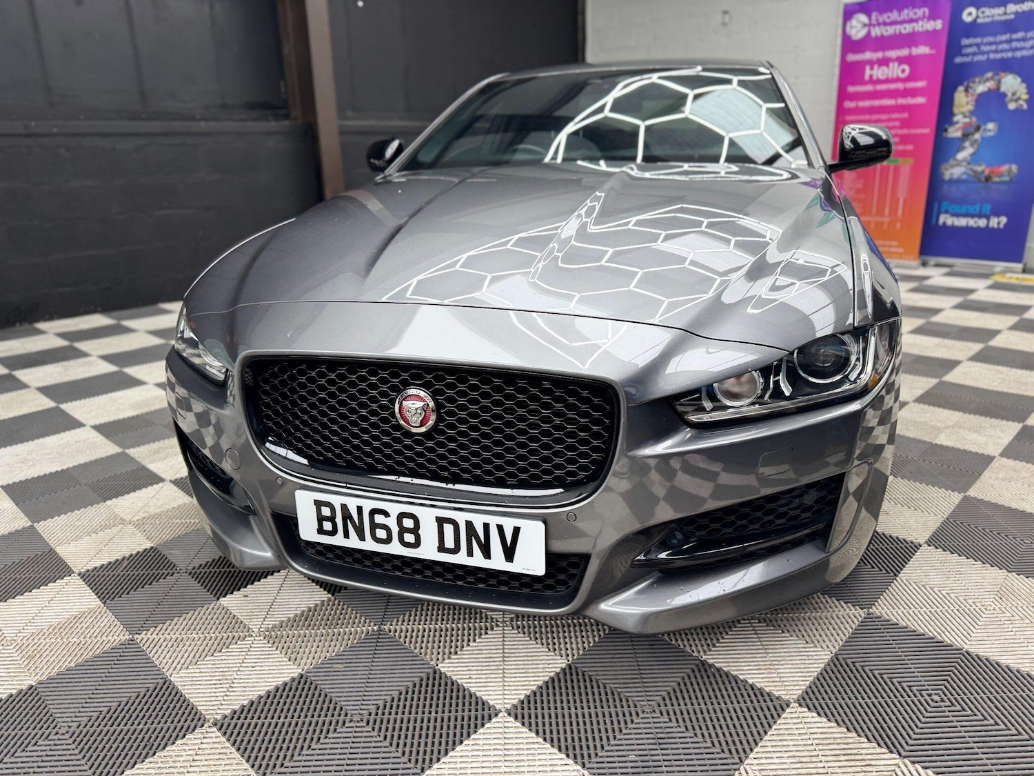 Used Jaguar XE 2018 for sale - 77658073: Photo 5