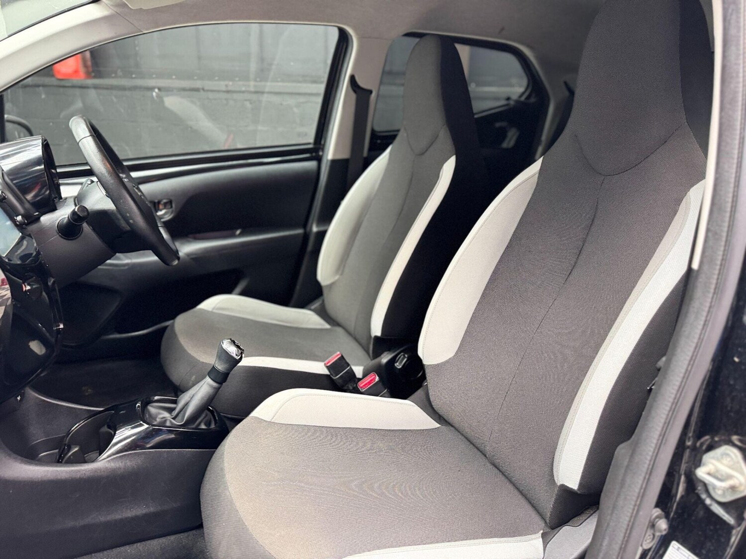 Used Toyota AYGO 2018 for sale - 77878026: Photo 42