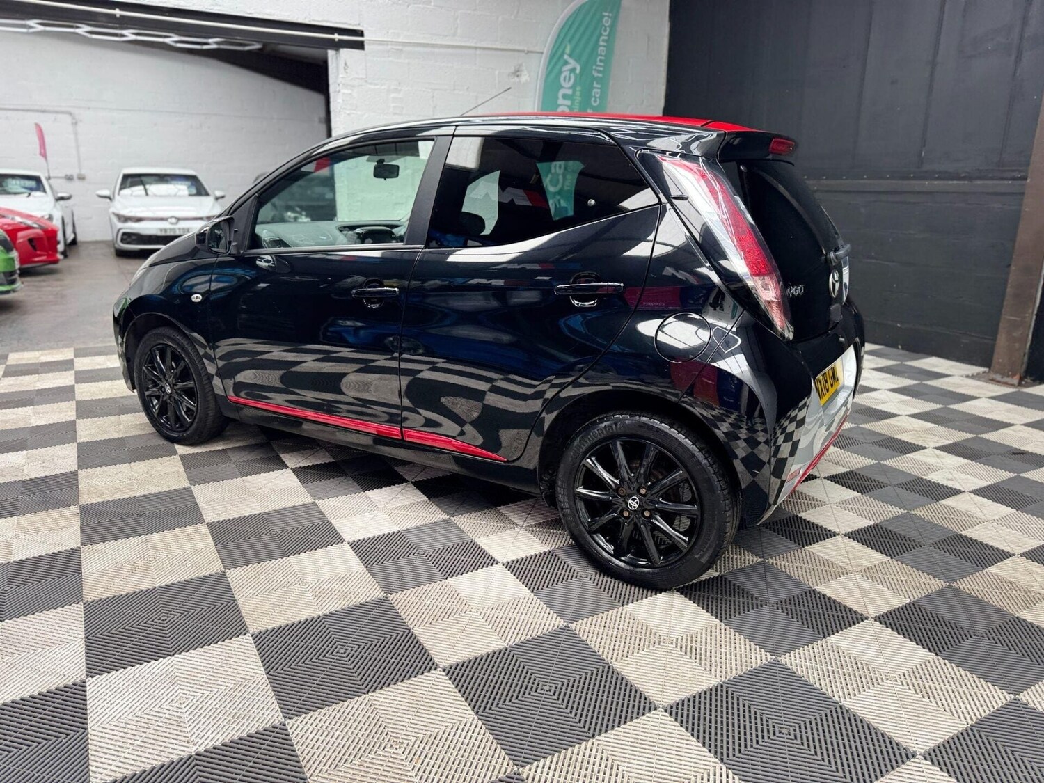 Used Toyota AYGO 2018 for sale - 77878026: Photo 47