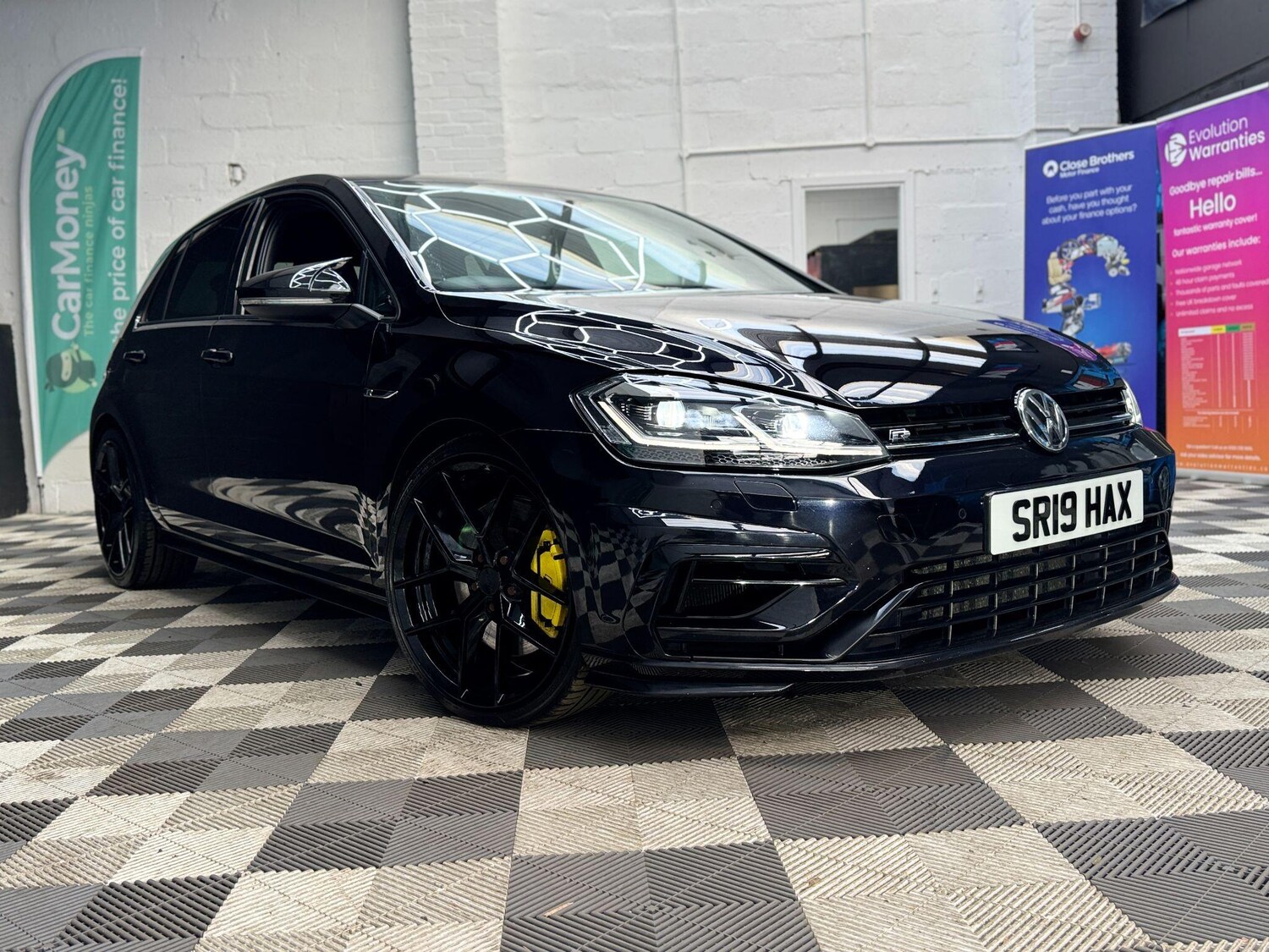 Used Volkswagen Golf 2019 for sale - 77612239: Photo 10