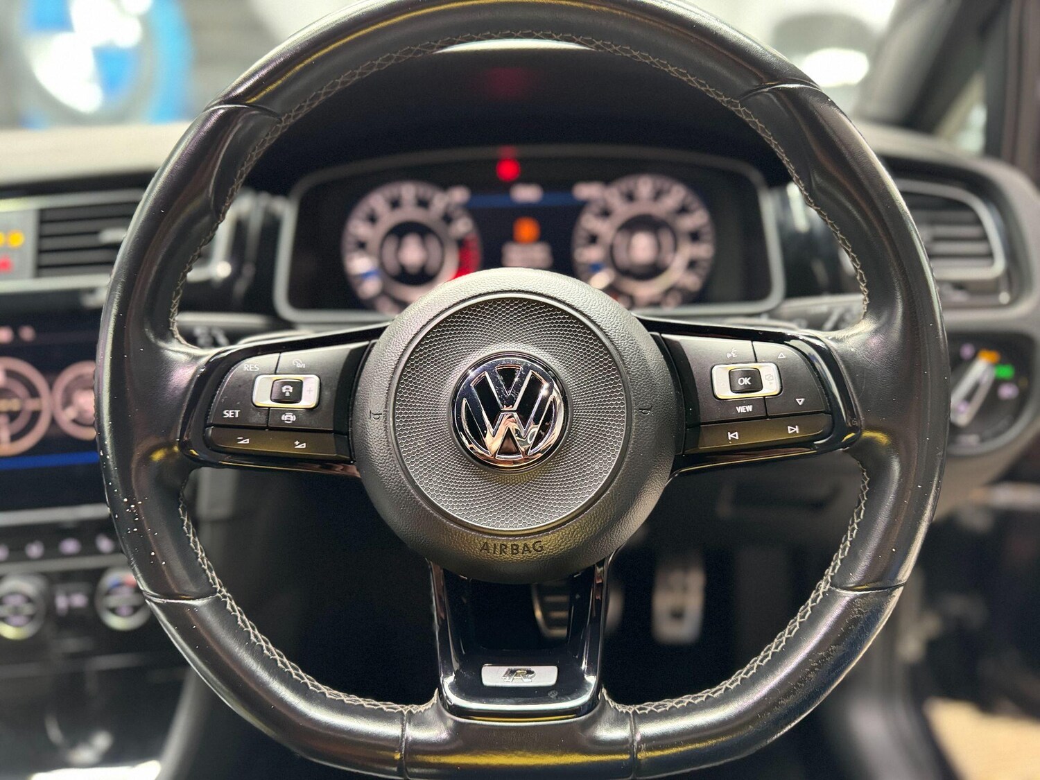 Used Volkswagen Golf 2019 for sale - 77612239: Photo 23