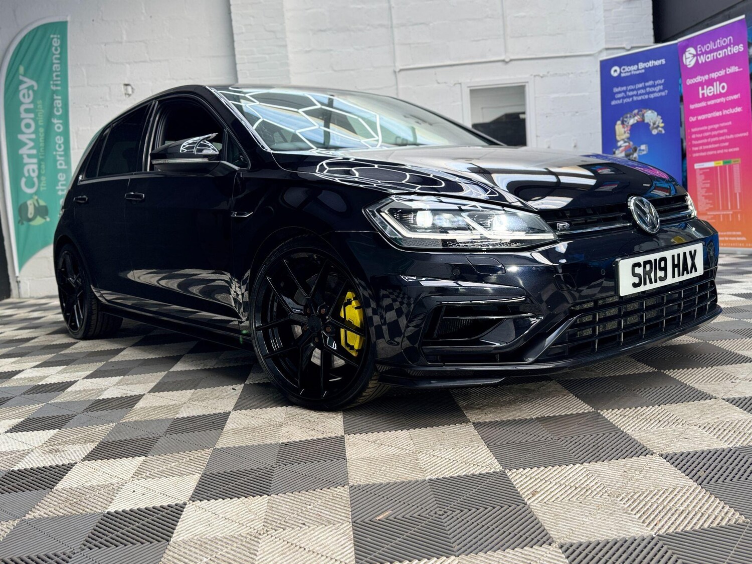 Used Volkswagen Golf 2019 for sale - 77612239: Photo 9