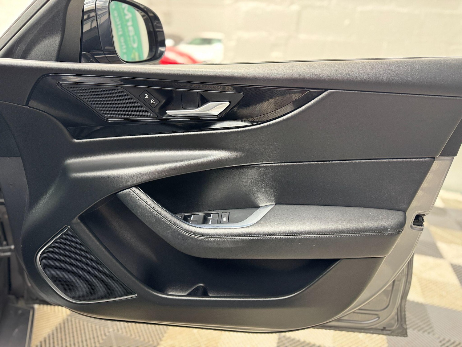 Used Jaguar XE 2021 for sale - 77611436: Photo 32