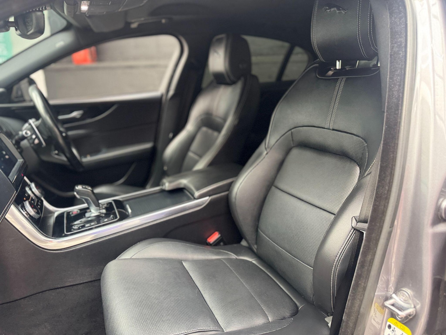 Used Jaguar XE 2021 for sale - 77611436: Photo 44