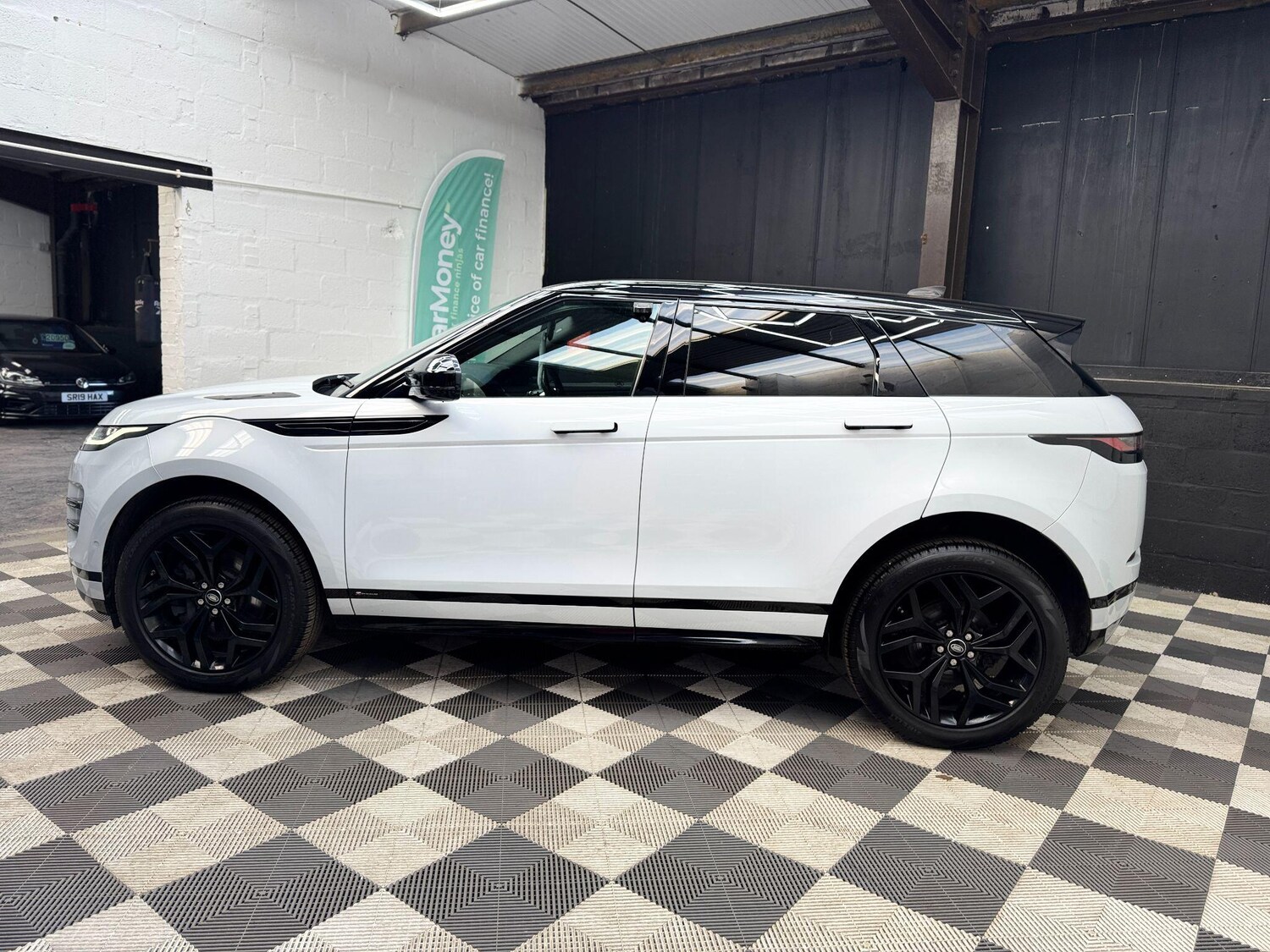 Used Land Rover Range Rover Evoque 2020 for sale - 77612712: Photo 6