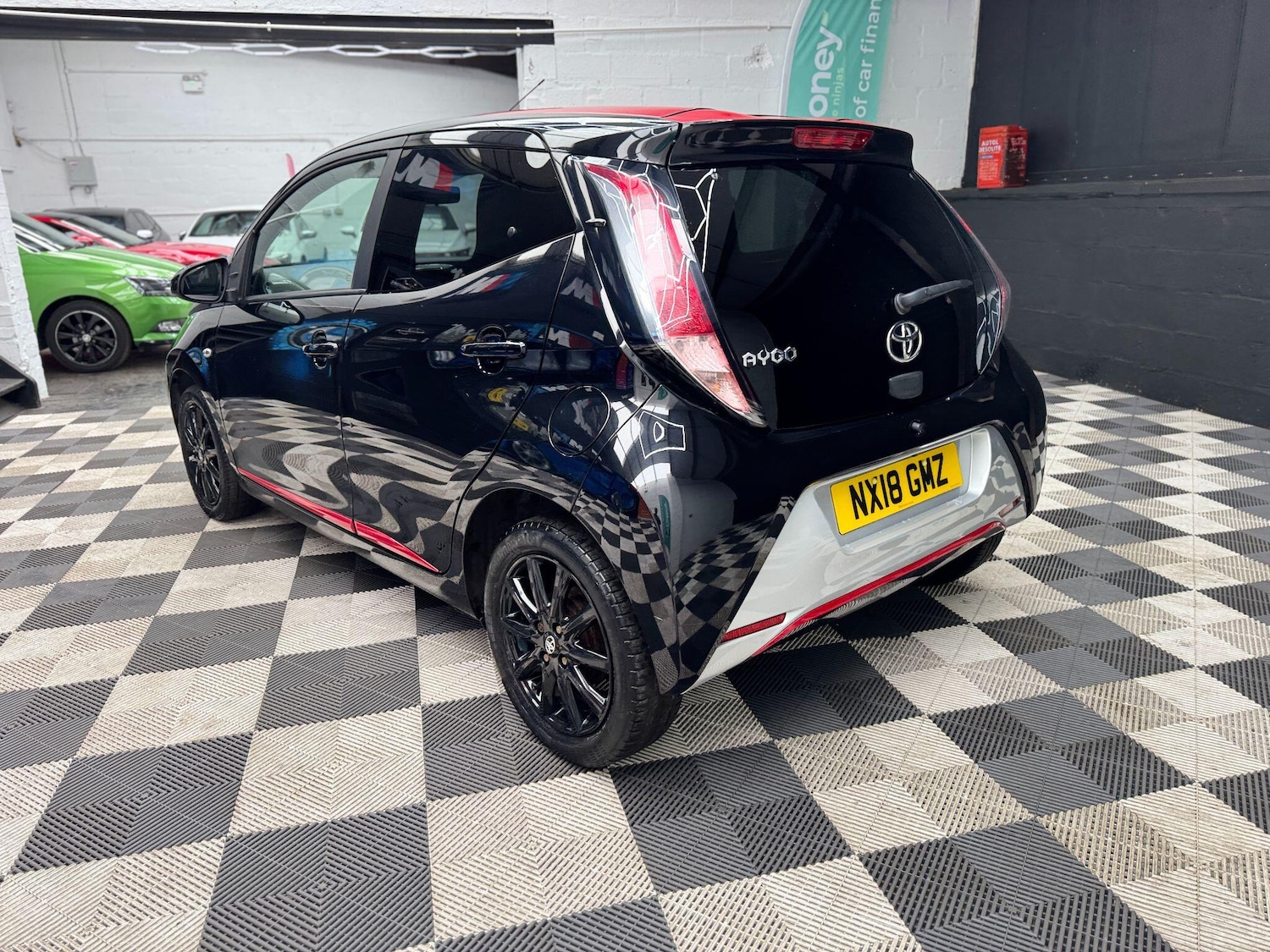 Used Toyota AYGO 2018 for sale - 77658660: Photo 21