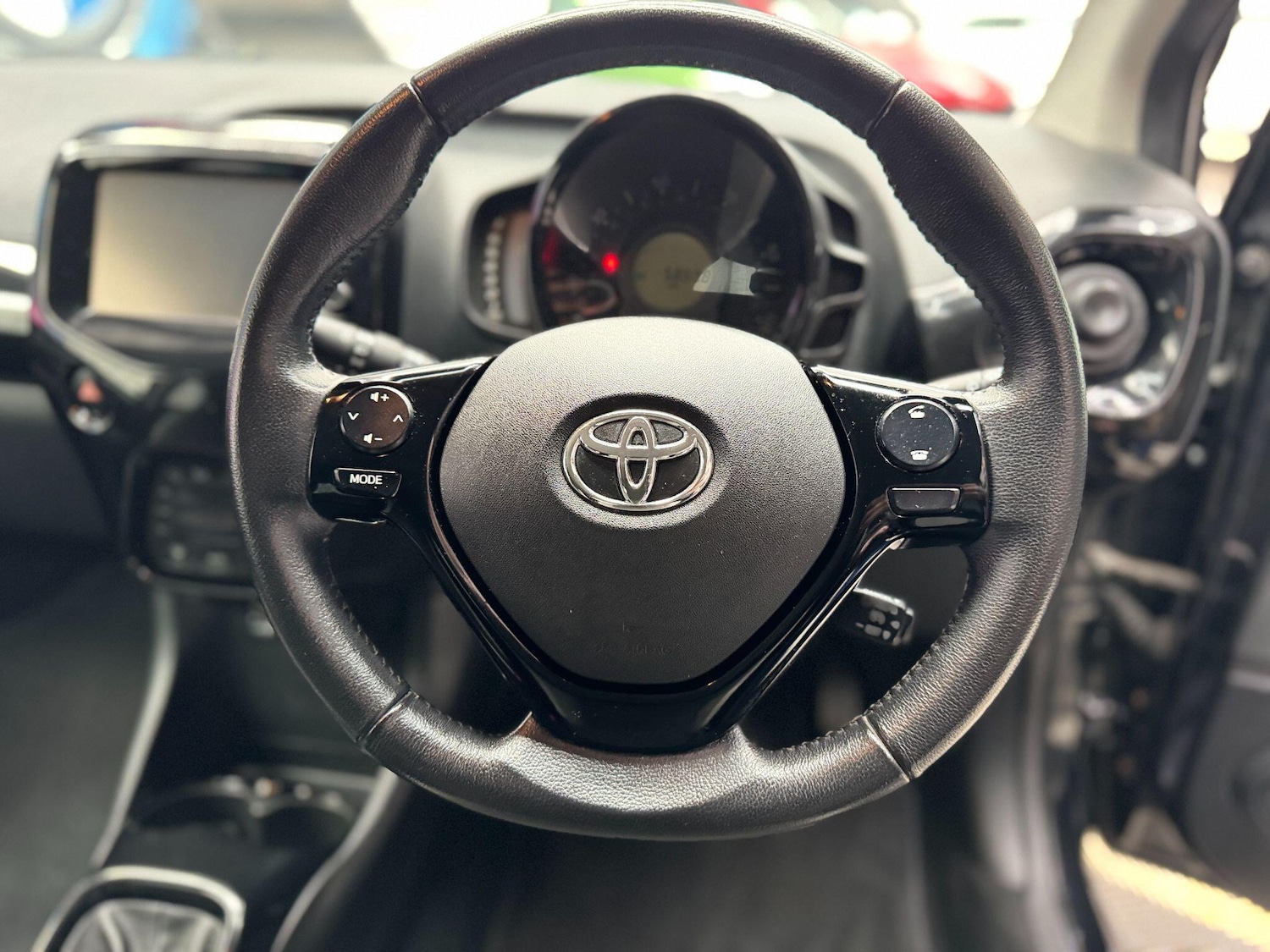 Used Toyota AYGO 2018 for sale - 77658660: Photo 41