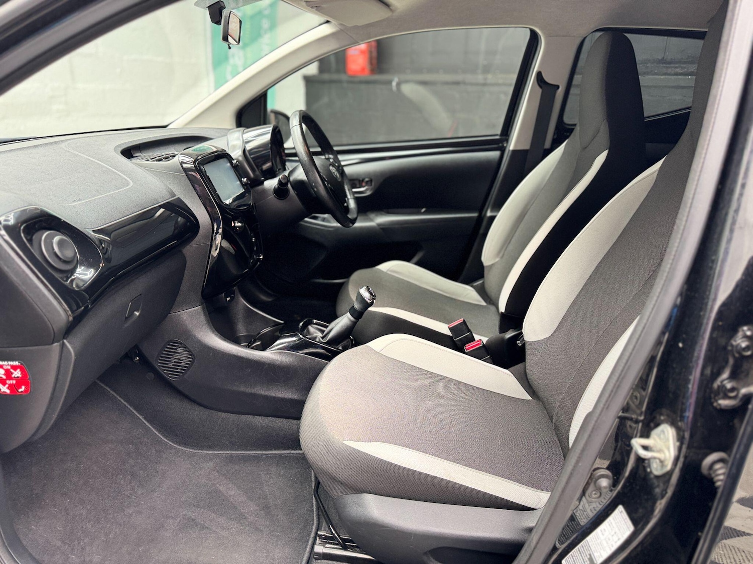 Used Toyota AYGO 2018 for sale - 77658660: Photo 43