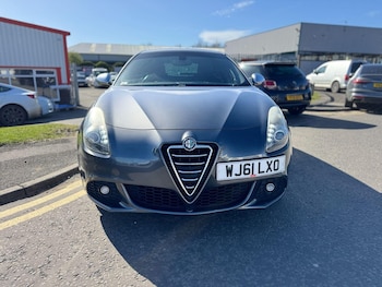 Used Alfa Romeo Giulietta 2011 for sale - 77917411: Photo