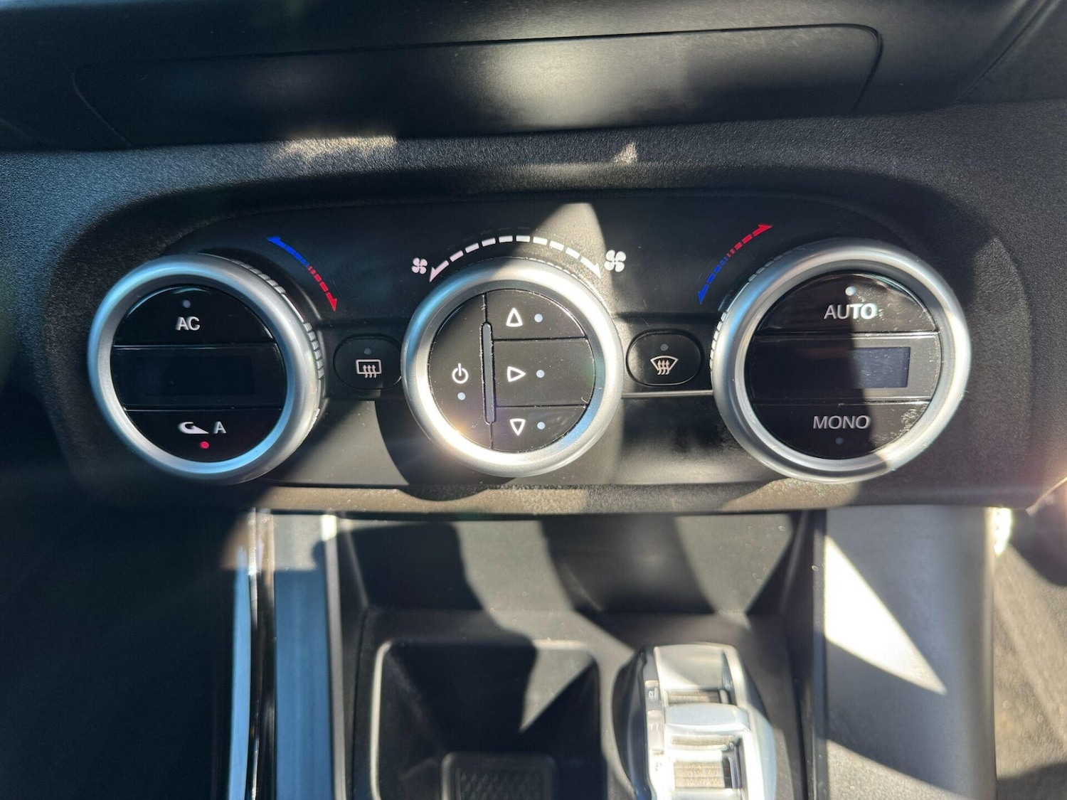 Used Alfa Romeo Giulietta 2011 for sale - 77917411: Photo 31