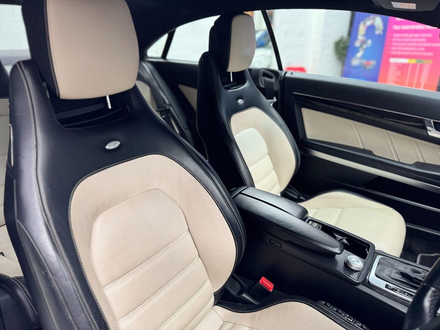 Used Mercedes-Benz E Class 2010 for sale - 77878027: Photo 21