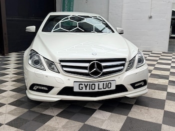 Used Mercedes-Benz E Class 2010 for sale - 77878027: Photo