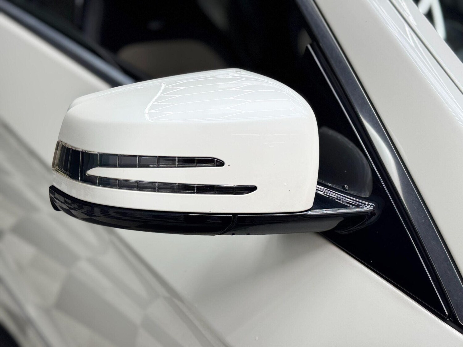 Used Mercedes-Benz E Class 2010 for sale - 77878027: Photo 31