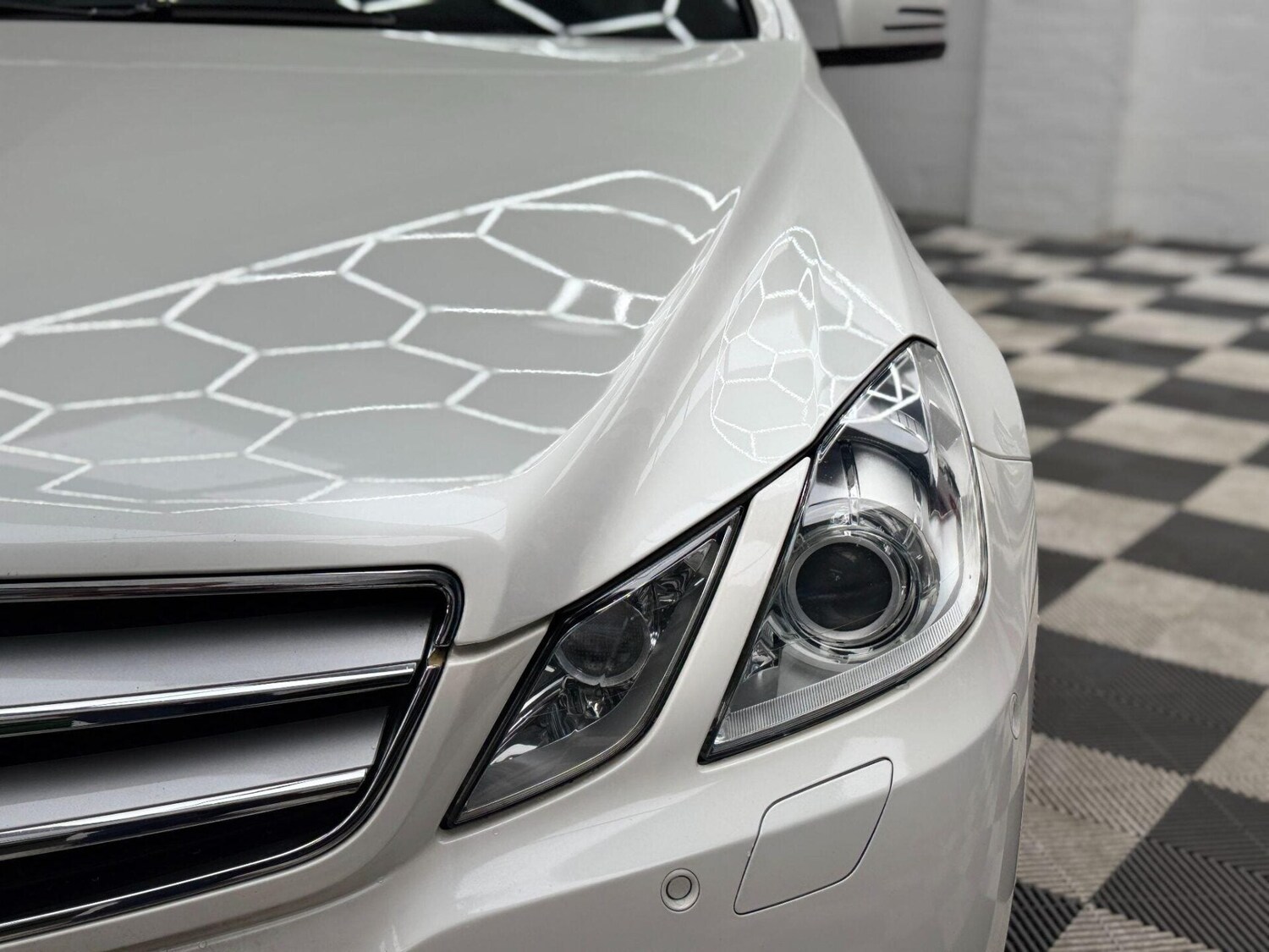 Used Mercedes-Benz E Class 2010 for sale - 77878027: Photo 37