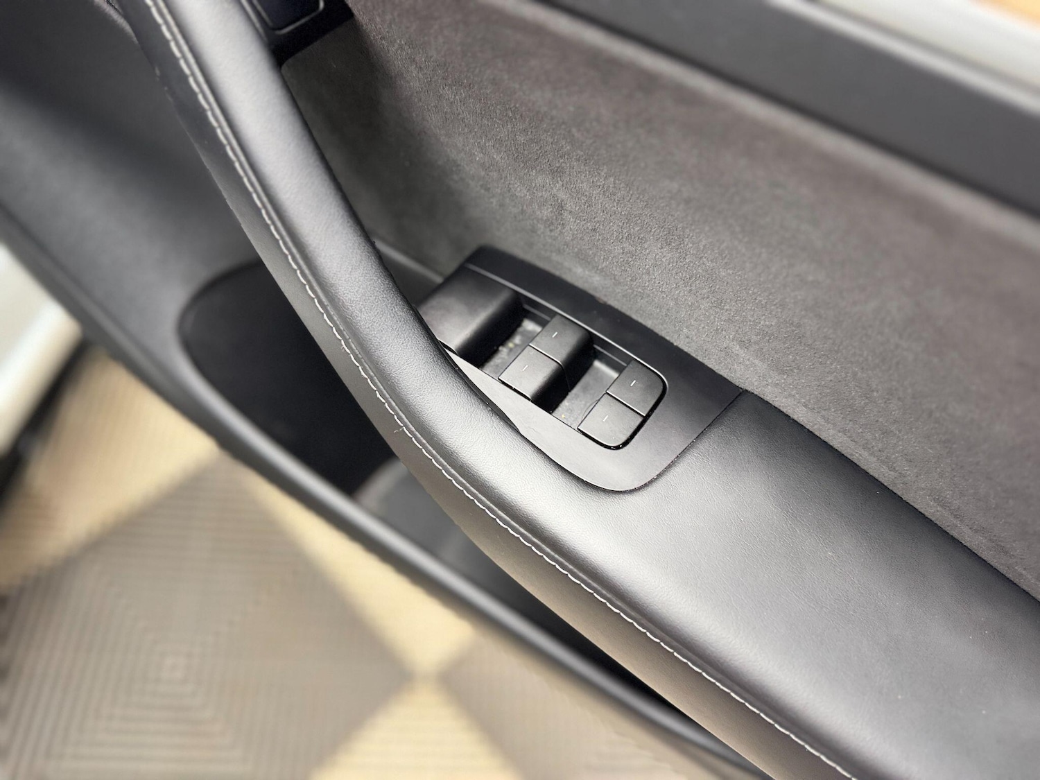 Used Tesla Model 3 2021 for sale - 77611996: Photo 20