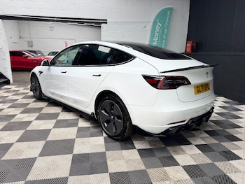 Used Tesla Model 3 2021 for sale - 77611996: Photo