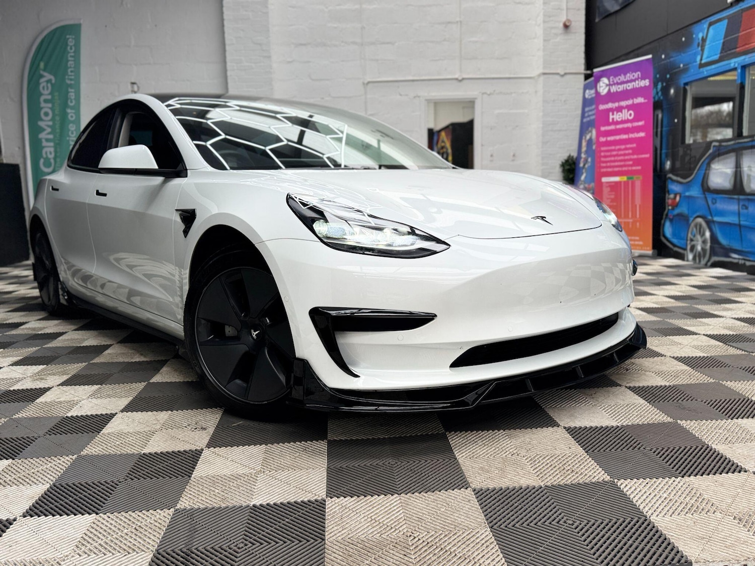 Used Tesla Model 3 2021 for sale - 77611996: Photo 5
