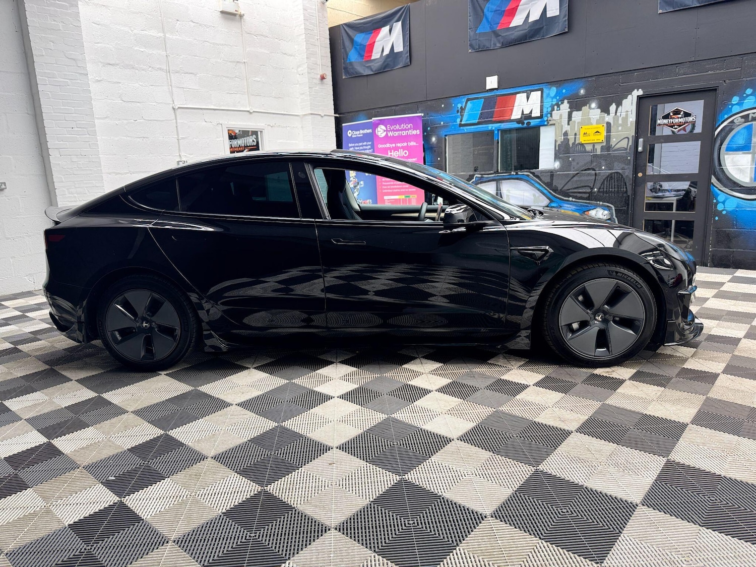 Used Tesla Model 3 2021 for sale - 77612708: Photo 14