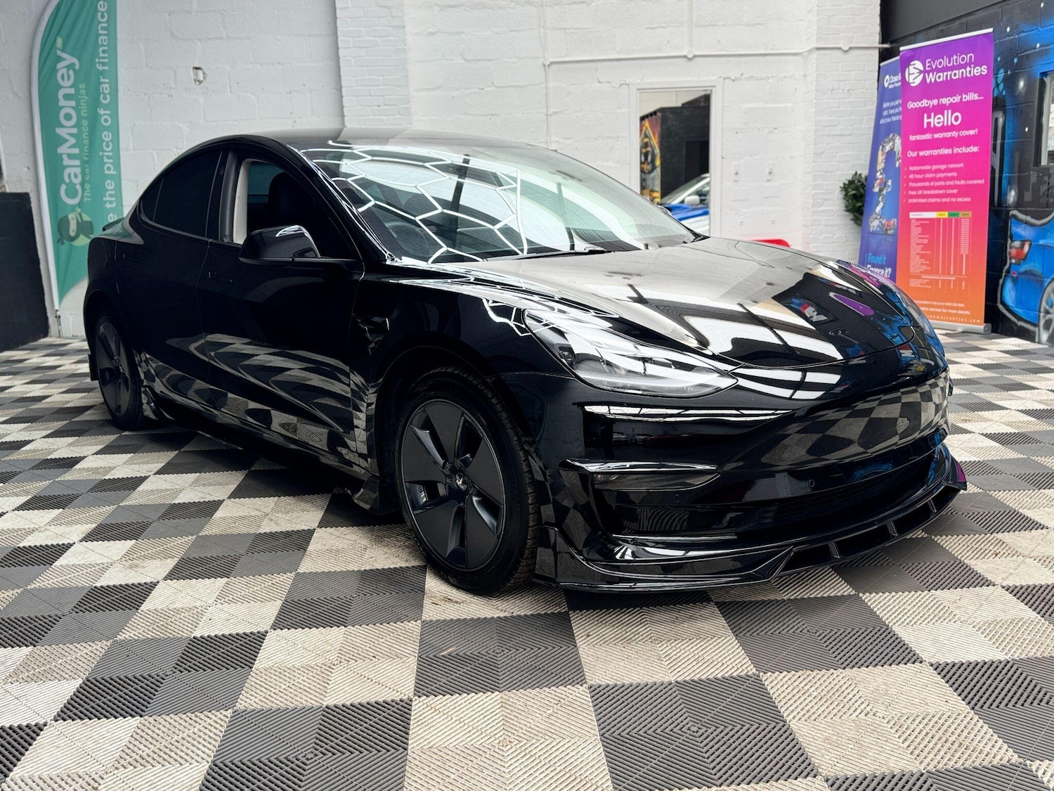 Used Tesla Model 3 2021 for sale - 77612708: Photo 2