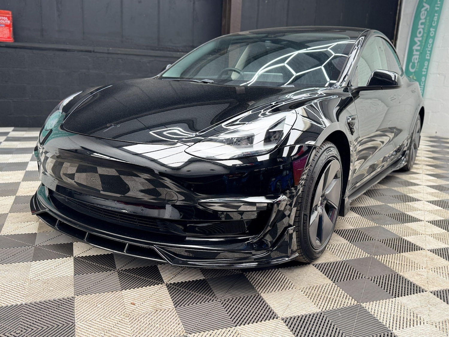 Used Tesla Model 3 2021 for sale - 77612708: Photo 5