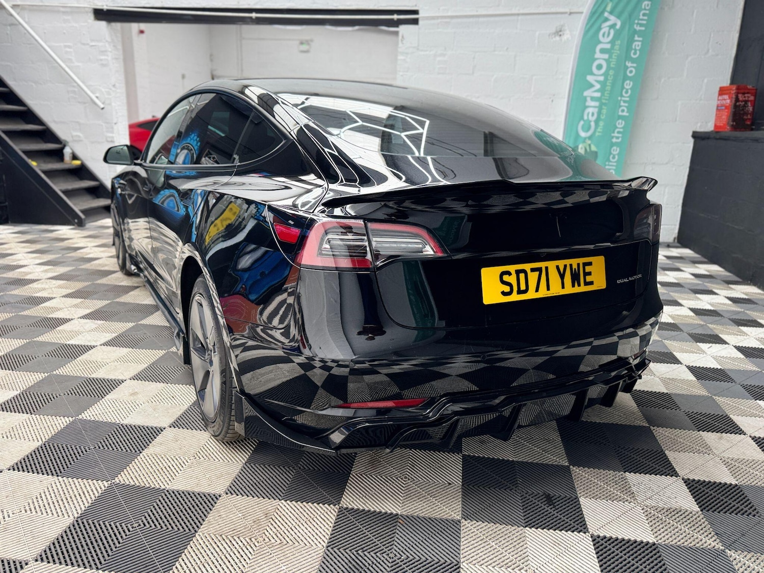 Used Tesla Model 3 2021 for sale - 77612708: Photo 6