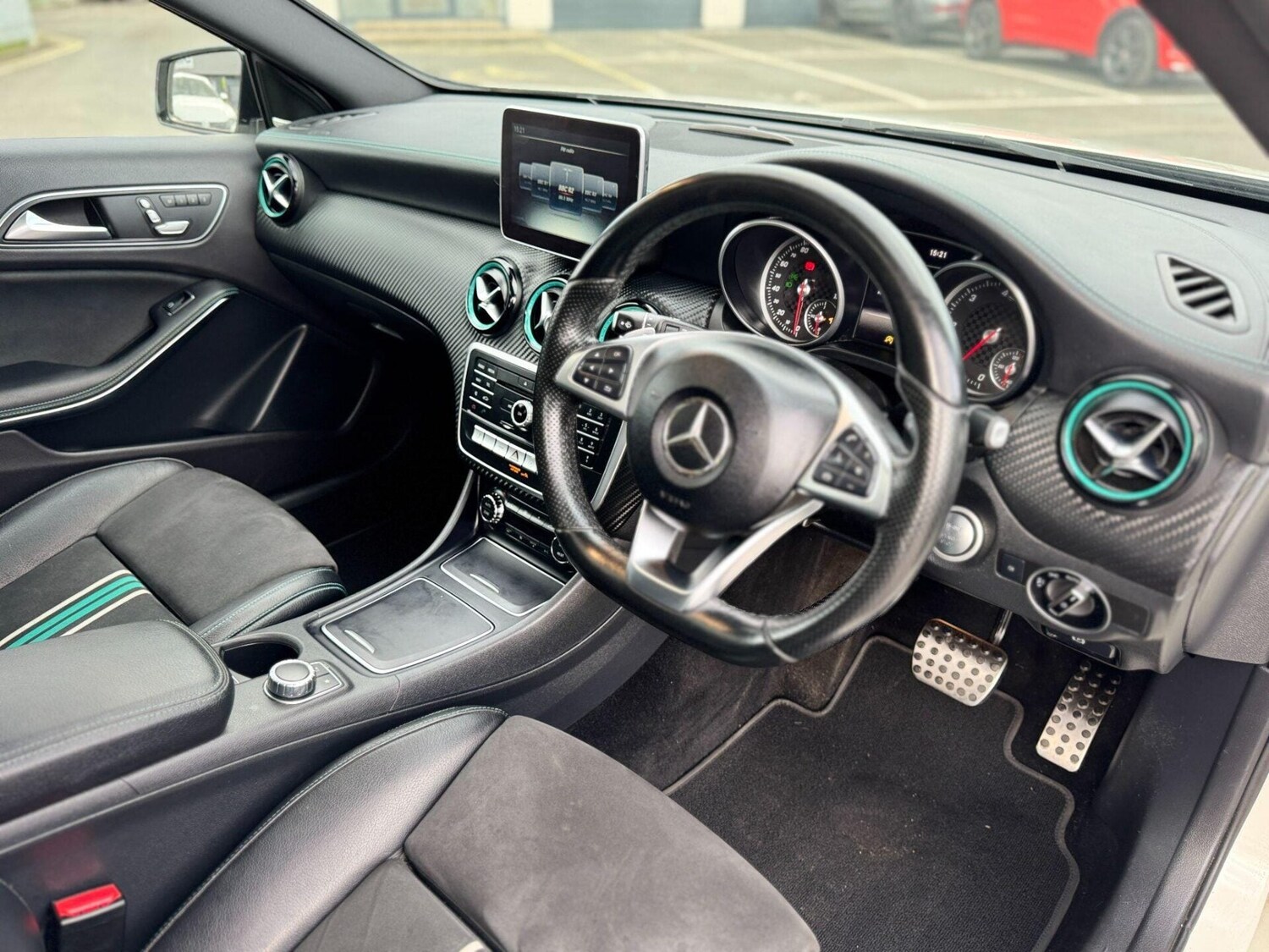 Used Mercedes-Benz A-Class 2015 for sale - 77931014: Photo 19