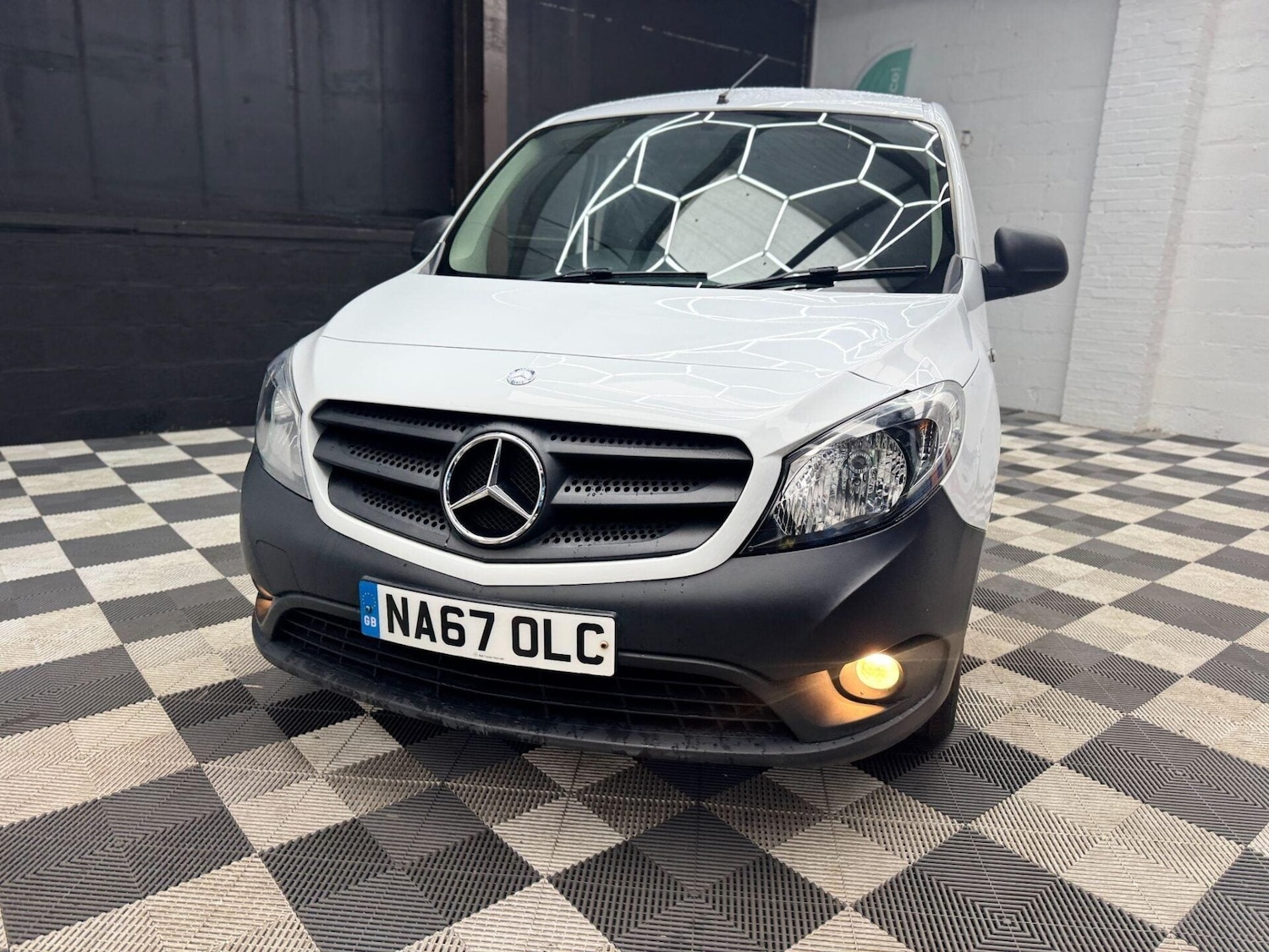 Used Mercedes-Benz Citan 2017 for sale - 77878035: Photo 2