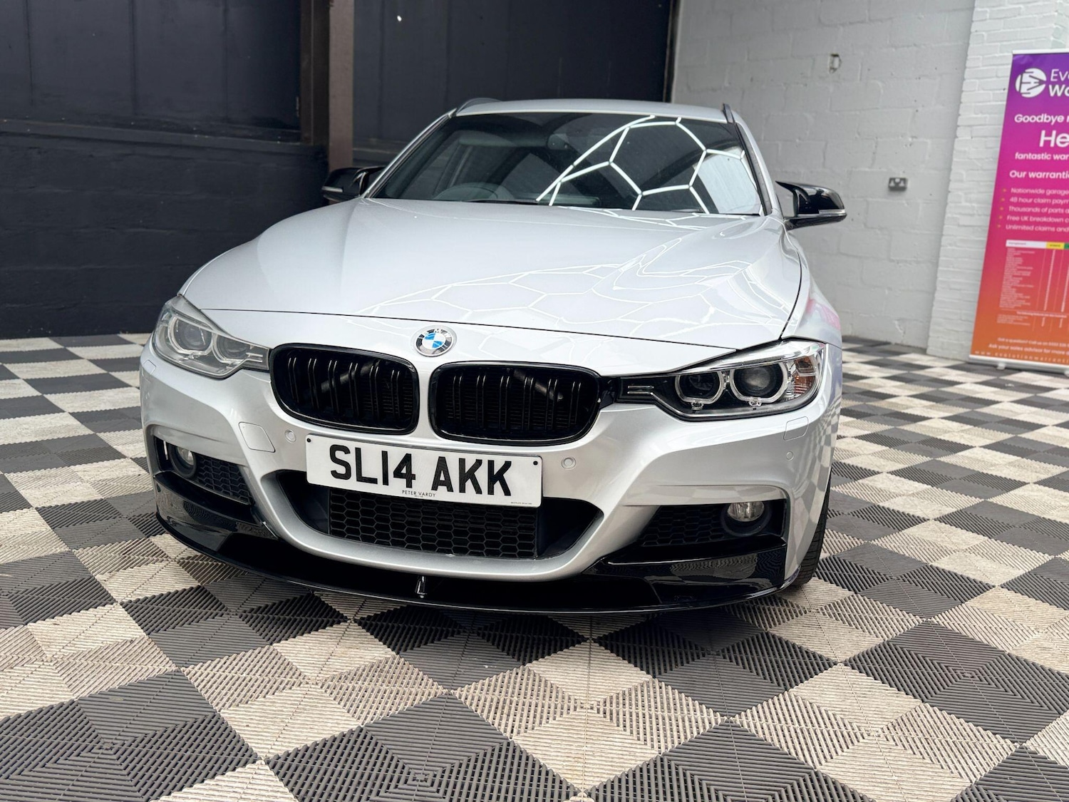 Used BMW 3 Series for sale - 77824644: Photo 2