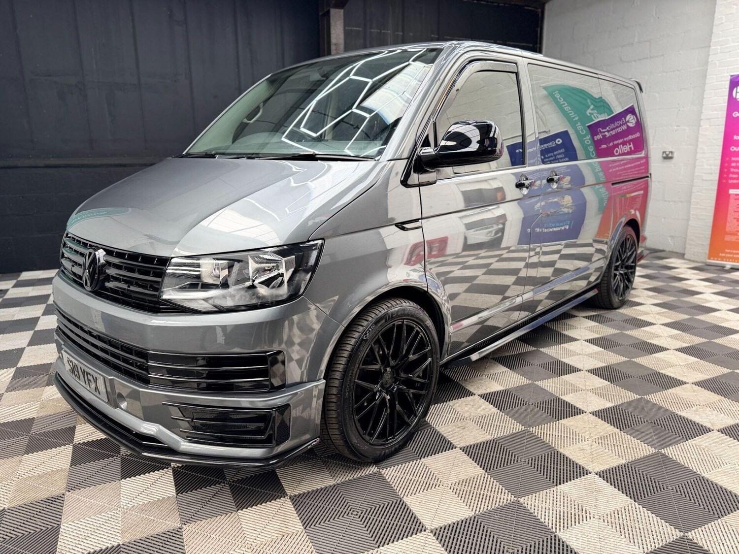 Used Volkswagen Transporter Shuttle 2014 for sale - 77878025: Photo 11