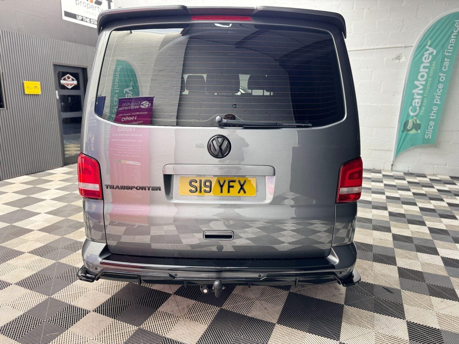 Used Volkswagen Transporter Shuttle 2014 for sale - 77878025: Photo 19