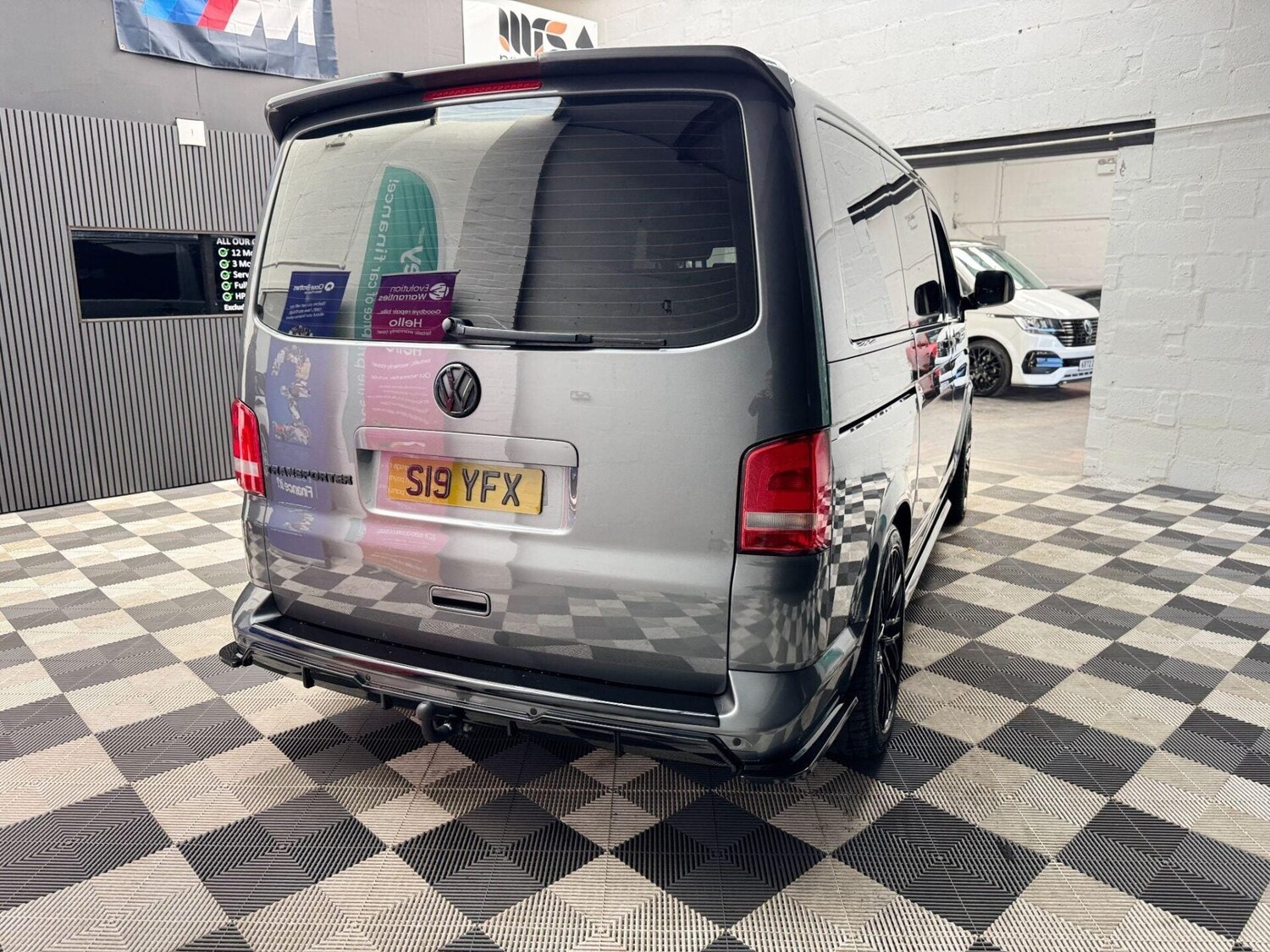 Used Volkswagen Transporter Shuttle 2014 for sale - 77878025: Photo 24