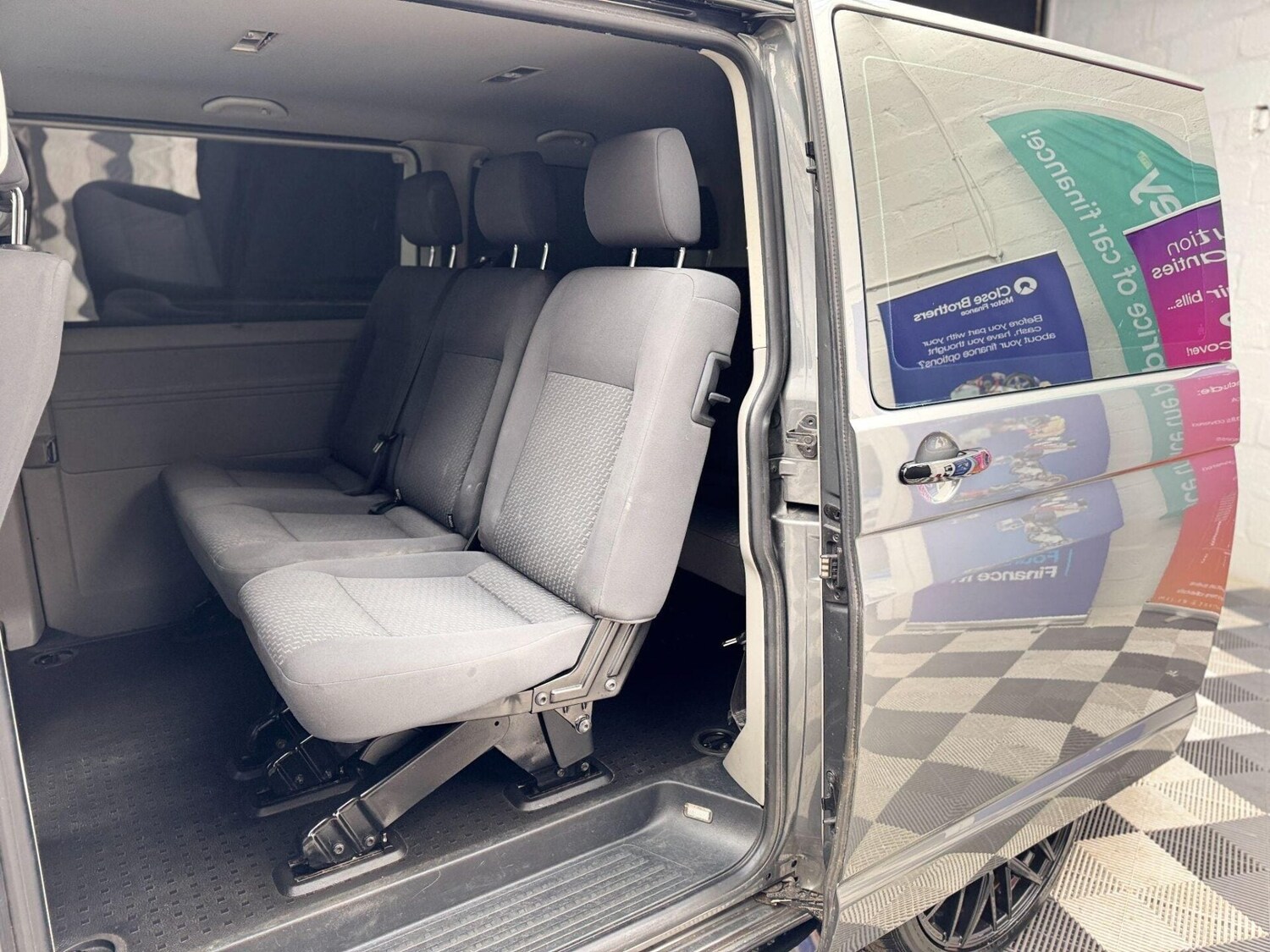 Used Volkswagen Transporter Shuttle 2014 for sale - 77878025: Photo 35