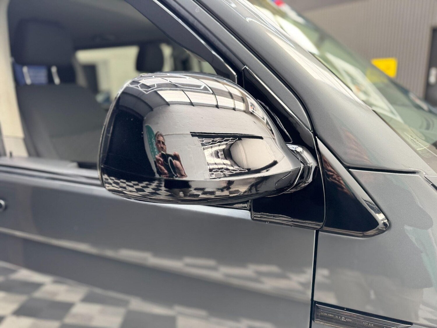 Used Volkswagen Transporter Shuttle 2014 for sale - 77878025: Photo 39