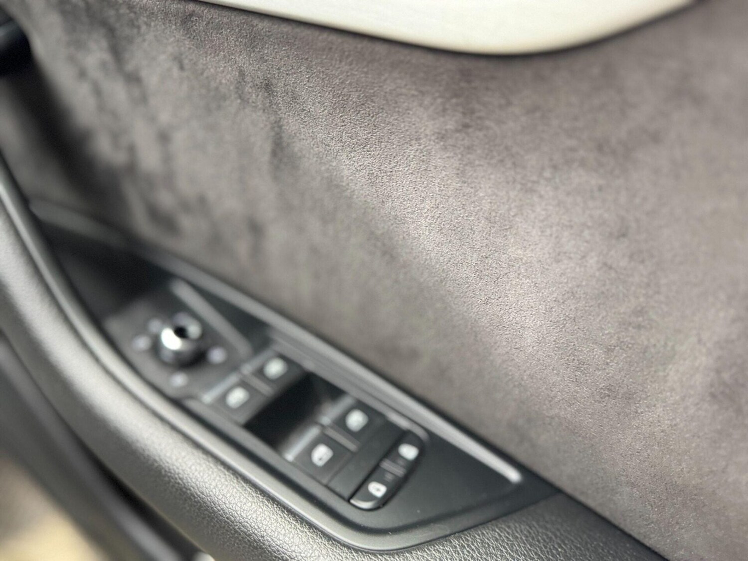 Used Audi A4 2020 for sale - 77878042: Photo 33