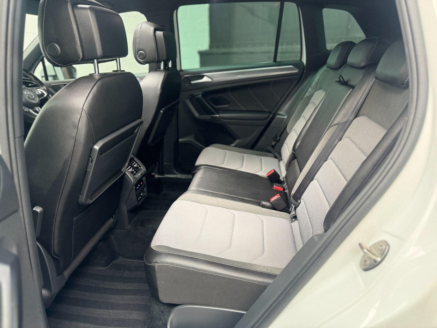 Used Volkswagen Tiguan 2018 for sale - 78027286: Photo 26