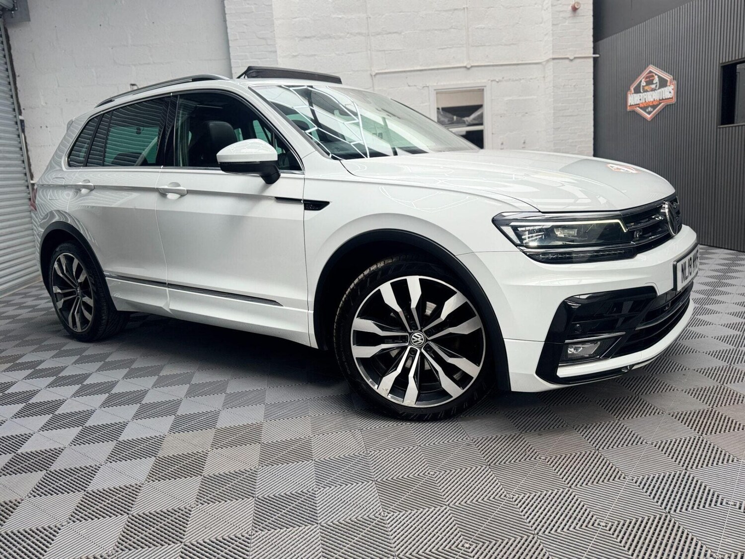 Used Volkswagen Tiguan 2018 for sale - 78027286: Photo 7