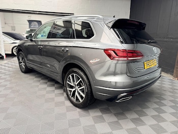 Used Volkswagen Touareg 2020 for sale - 79344027: Photo