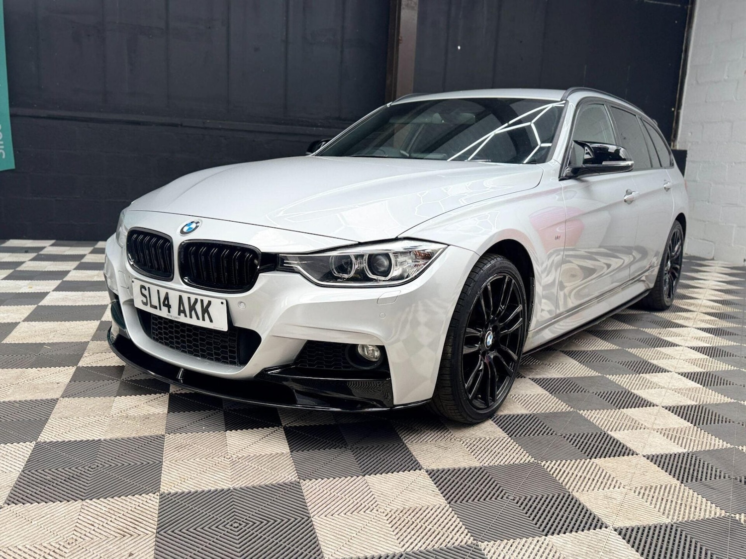 Used BMW 3 Series 2014 for sale - 77878054: Photo 11