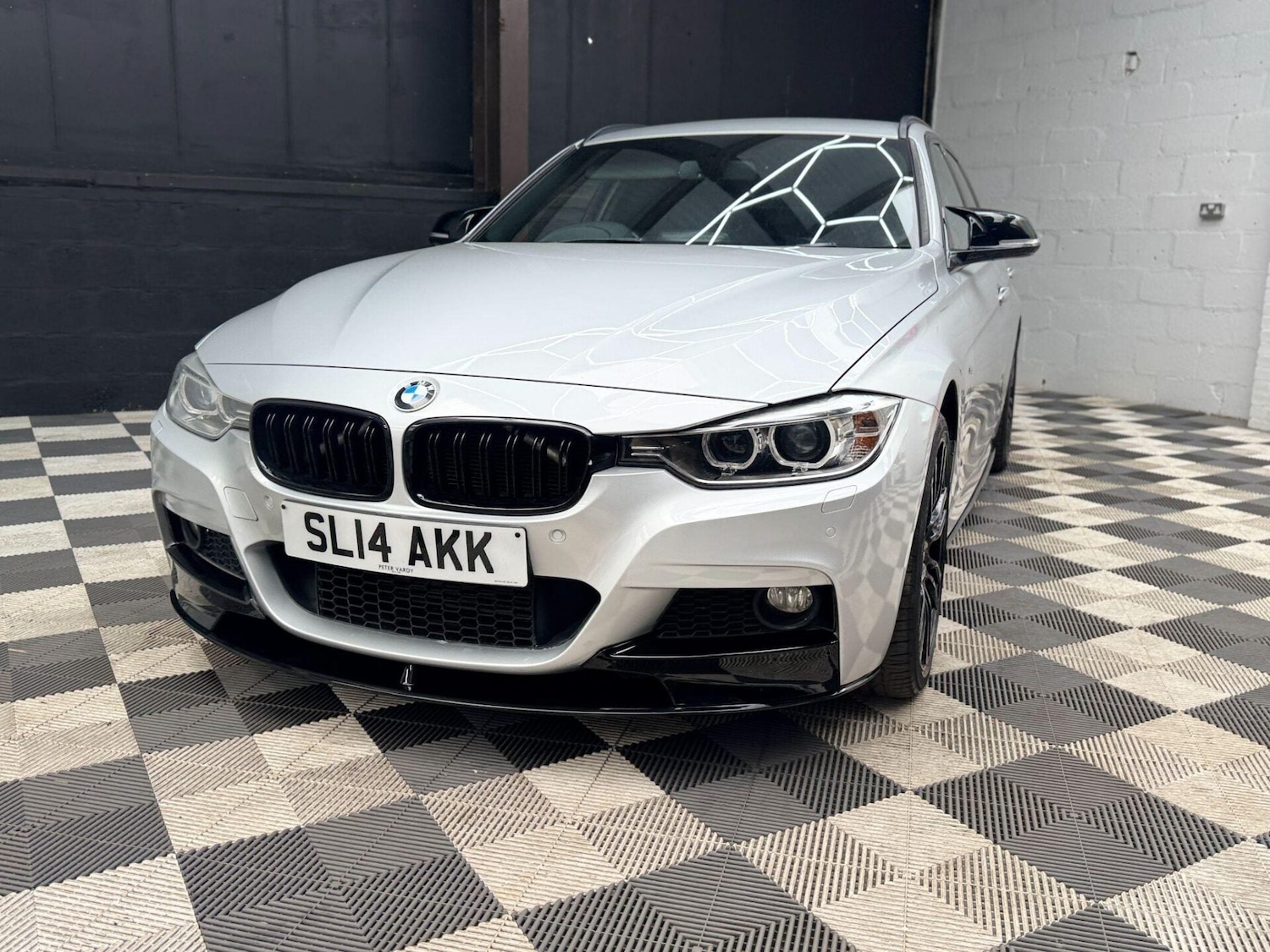 Used BMW 3 Series 2014 for sale - 77878054: Photo 3