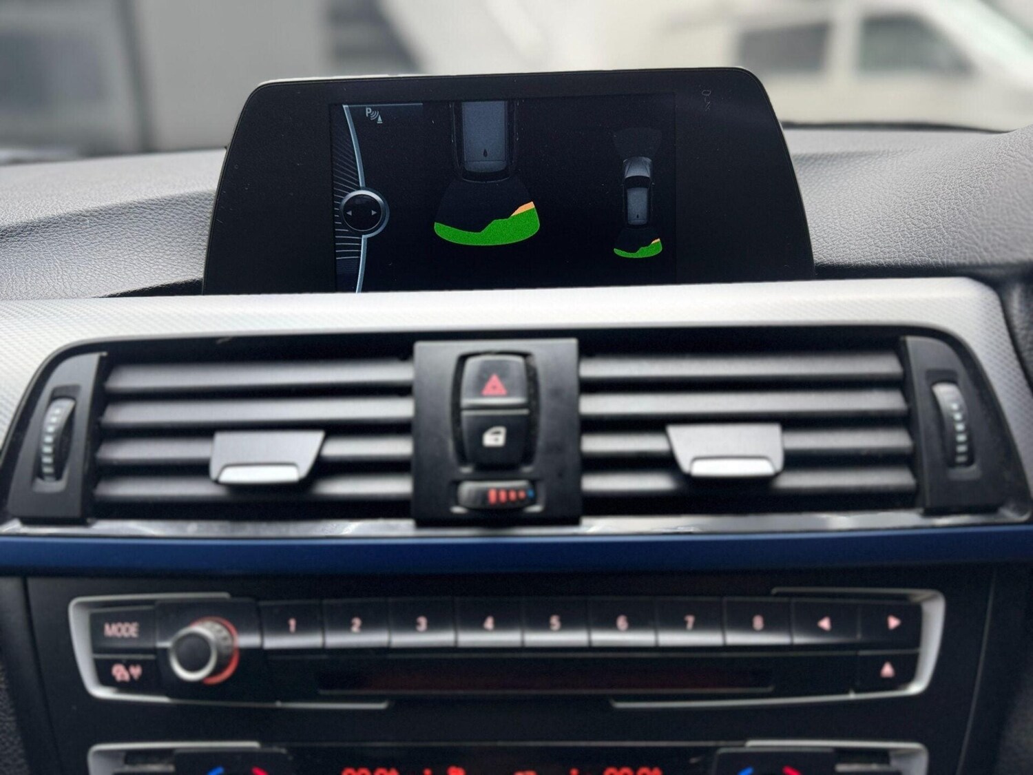 Used BMW 3 Series 2014 for sale - 77878054: Photo 31