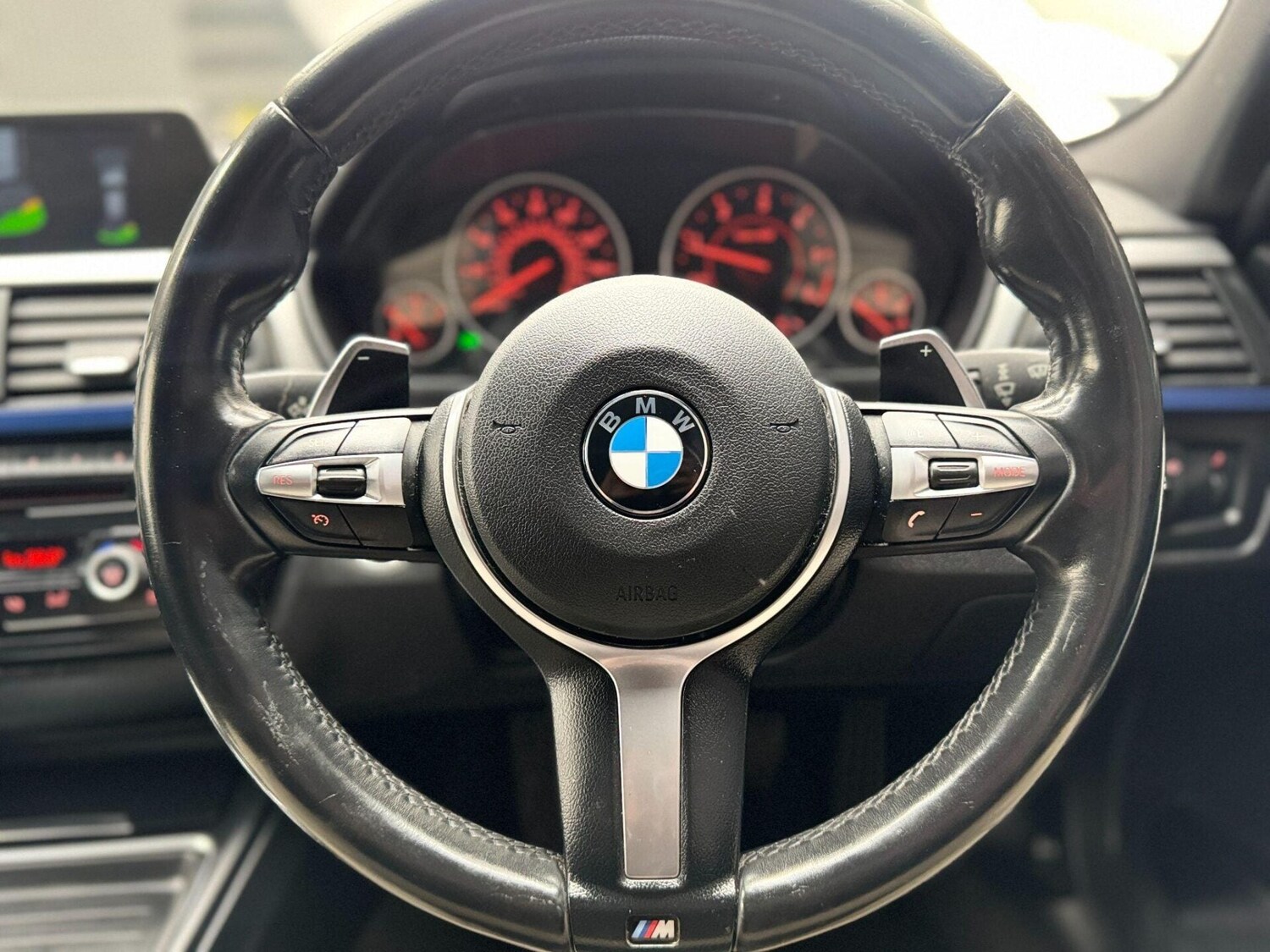 Used BMW 3 Series 2014 for sale - 77878054: Photo 37