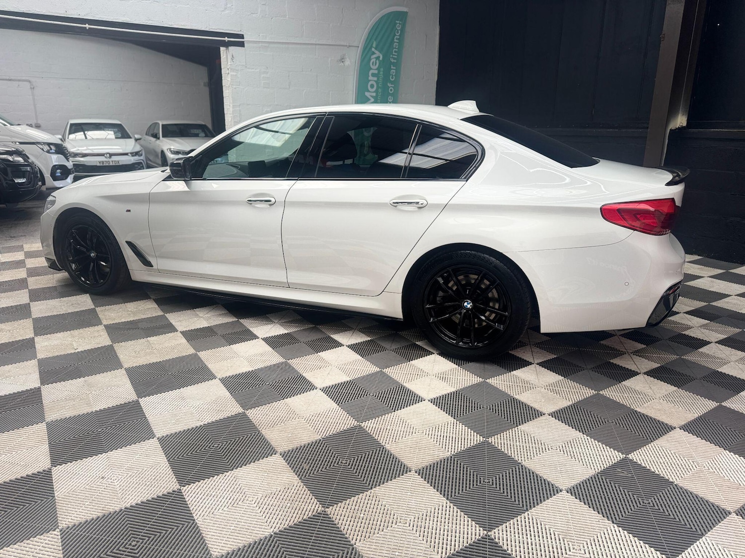 Used BMW 5 Series 2018 for sale - 77769071: Photo 14