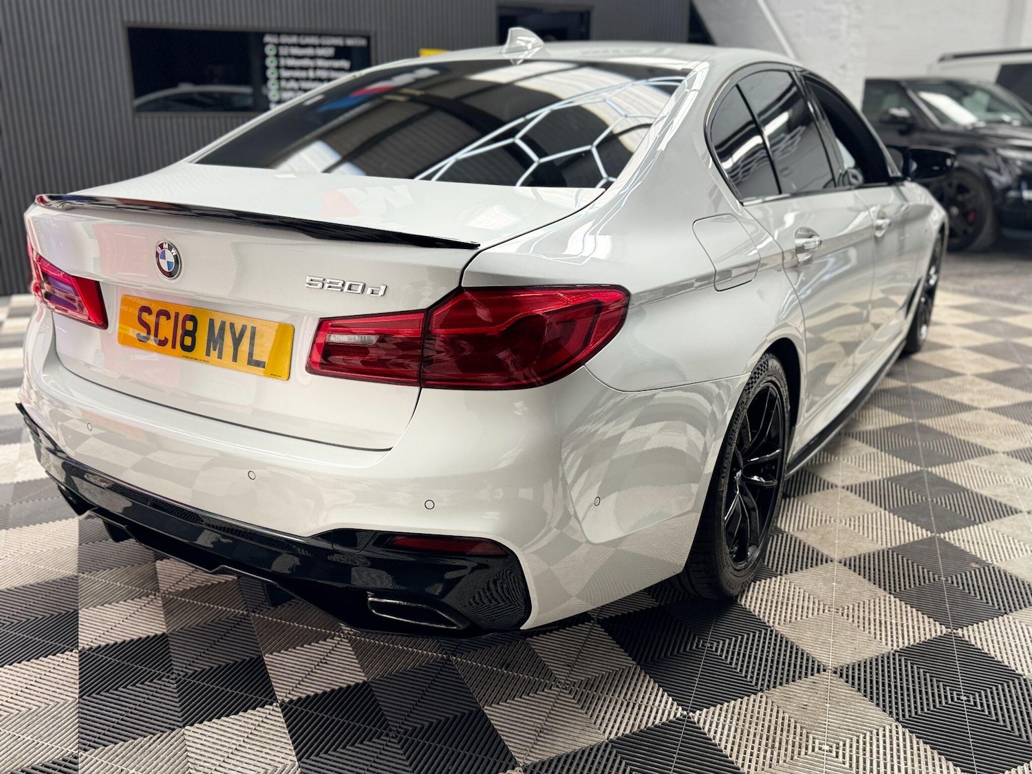 Used BMW 5 Series 2018 for sale - 77769071: Photo 40