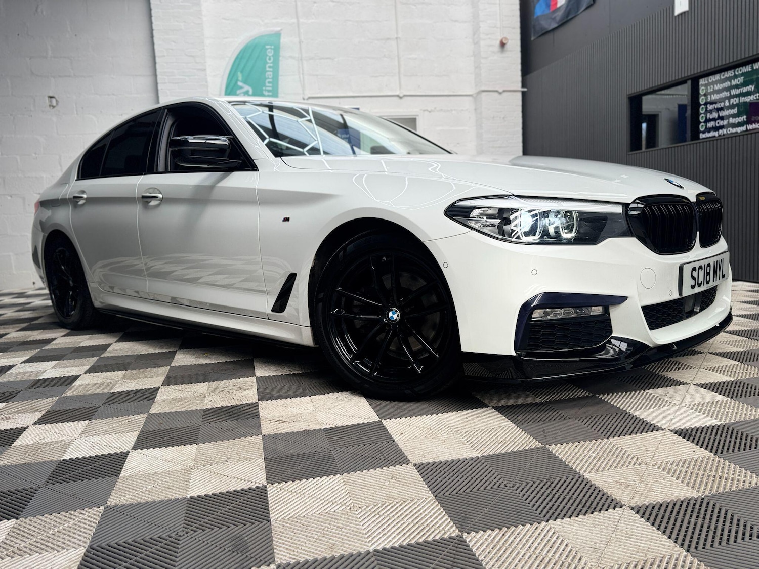 Used BMW 5 Series 2018 for sale - 77769071: Photo 8