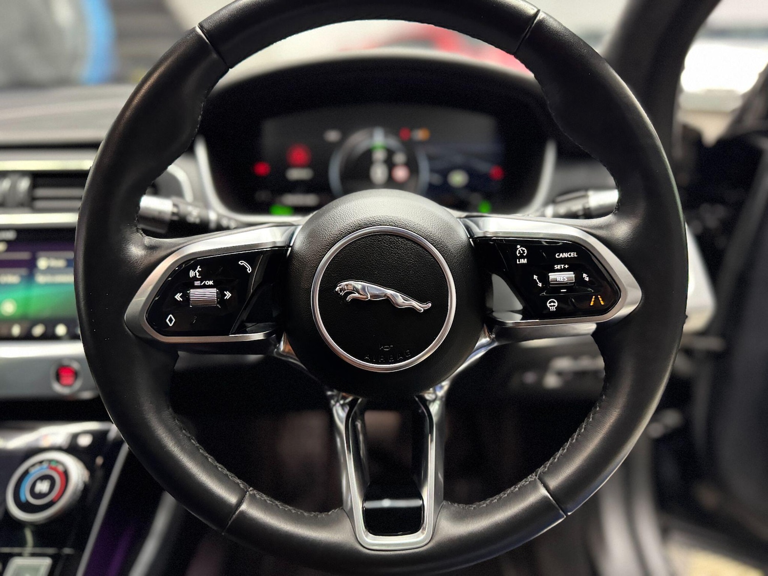 Used Jaguar I-Pace 2018 for sale - 77611394: Photo 33