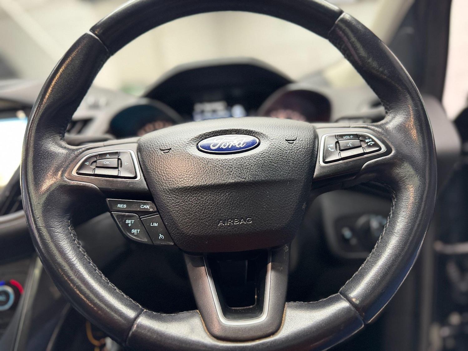 Used Ford Kuga 2018 for sale - 77611491: Photo 32