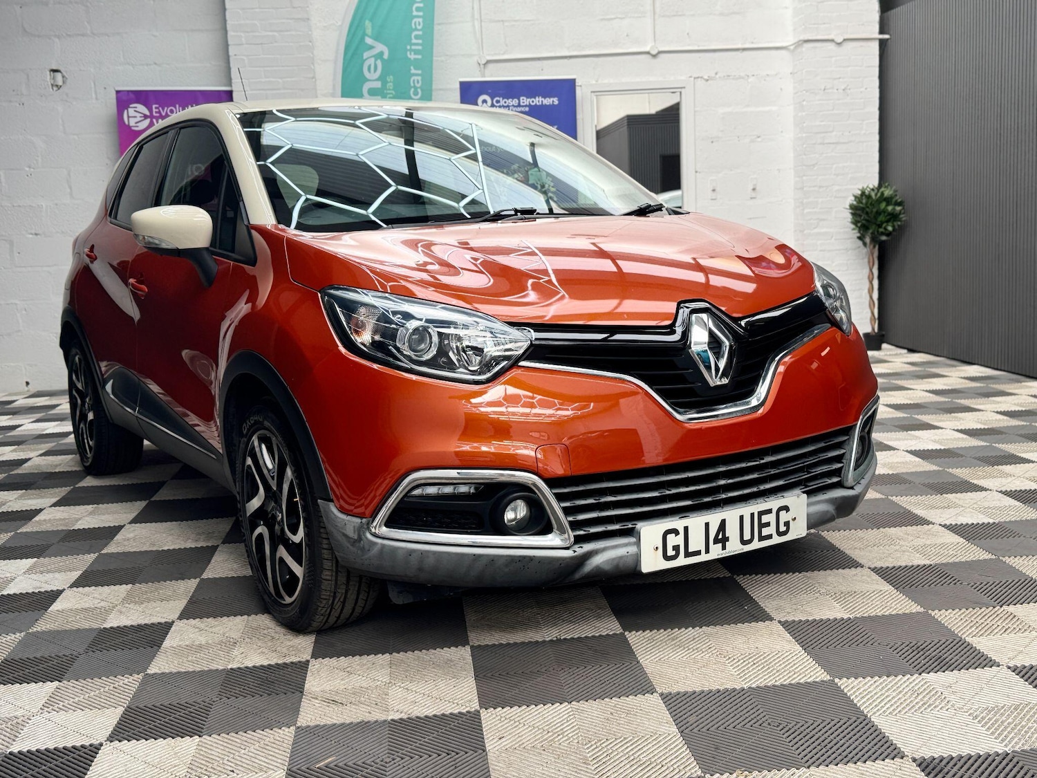 Used Renault Captur 2014 for sale - 77838767: Photo 10