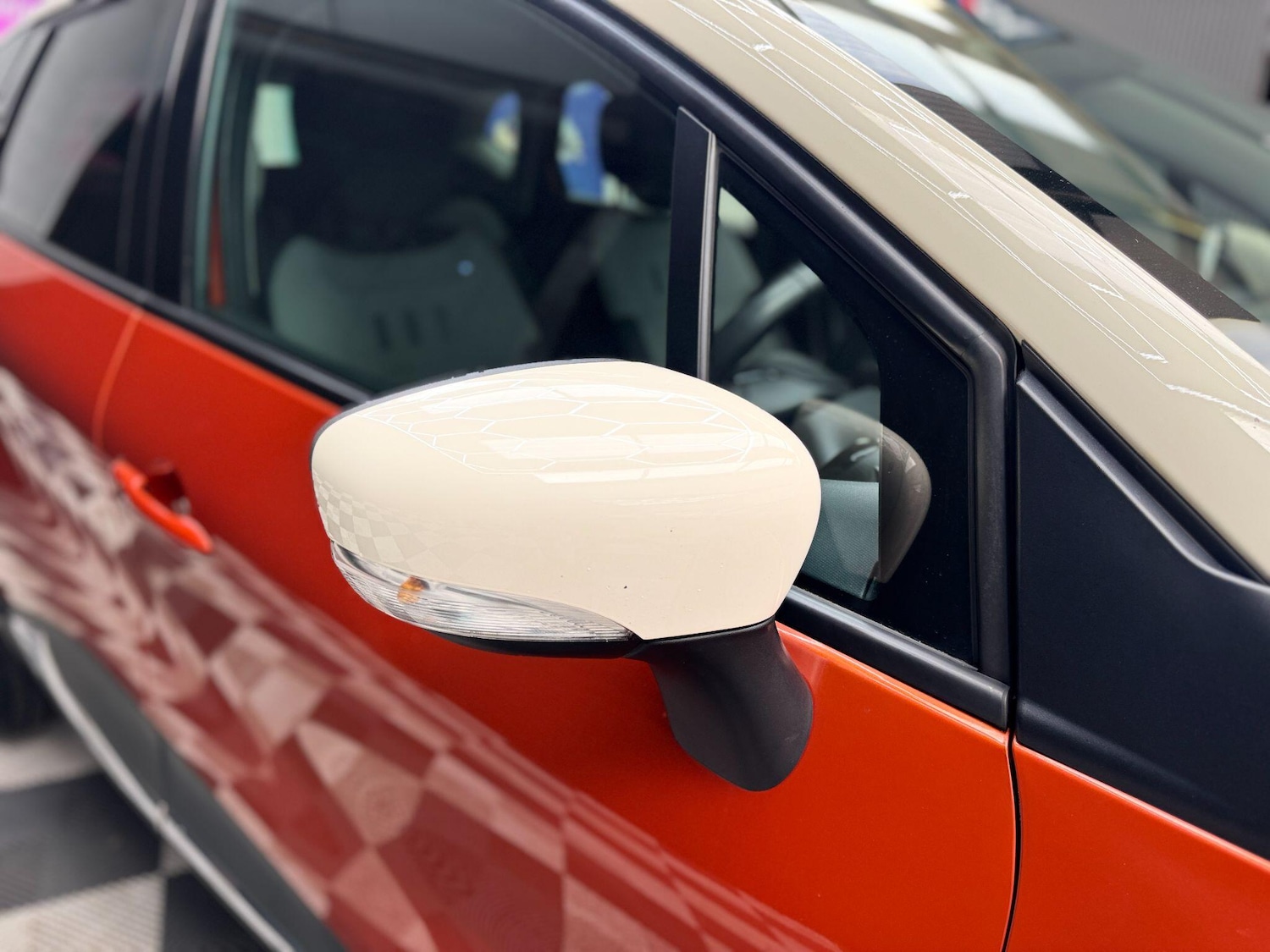 Used Renault Captur 2014 for sale - 77838767: Photo 48